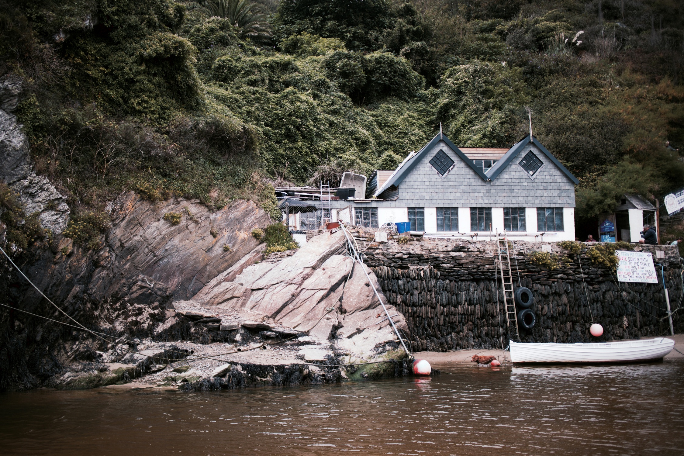 Crantock02